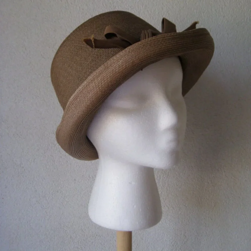 Vintage l 50s Camelot Timeless Tailored Tan Woven Straw Abstract Oragami Bow Hat - Picture 2 of 7